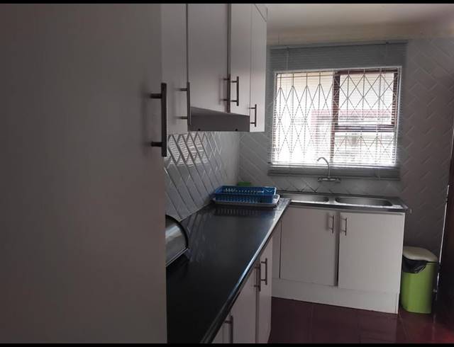 5 BEDROOM HOUSE FOR SALE IN MTHATHA CENTRAL